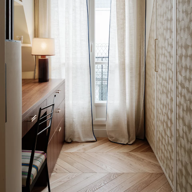 Semi-Solid Oak Wood Parquet...