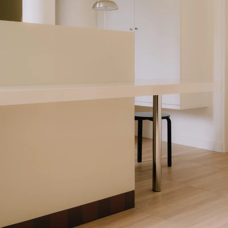 Chene Semi-Massif Riva Naturalizzato - 15x50x600 - choix confort - réalisation 03 - carresol edition