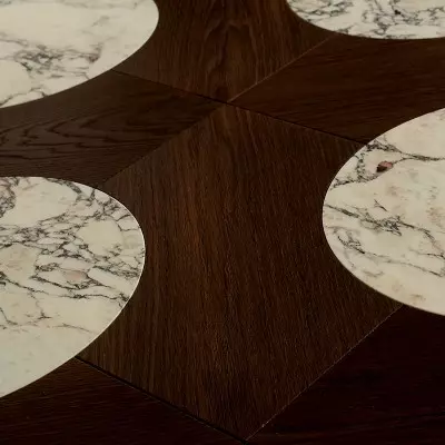 Medaillon Chene Brown Fume incrustation Marbre Calacatta Viola - 15x300 - choix Caract-R - vue de profil - carresol
