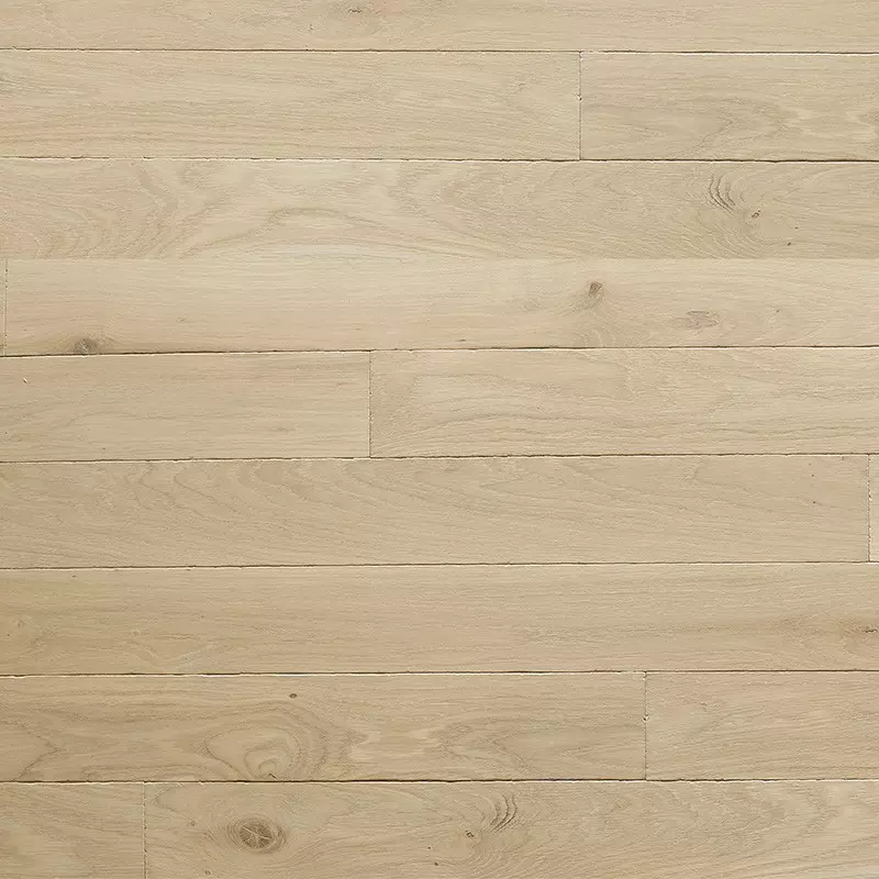 Plancher Martele Chene Massif Moliere - 20x100x600-1400 - choix rustique - realisation 01 - carresol